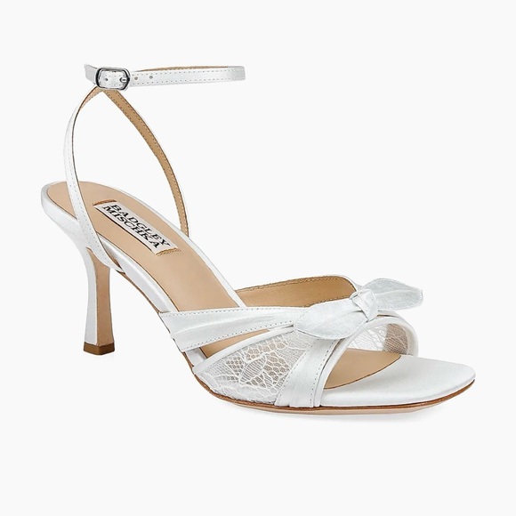 Badgley Mischka Women's Joselyn Heeled White Satin Sandal Size 8 - Picture 3 of 10